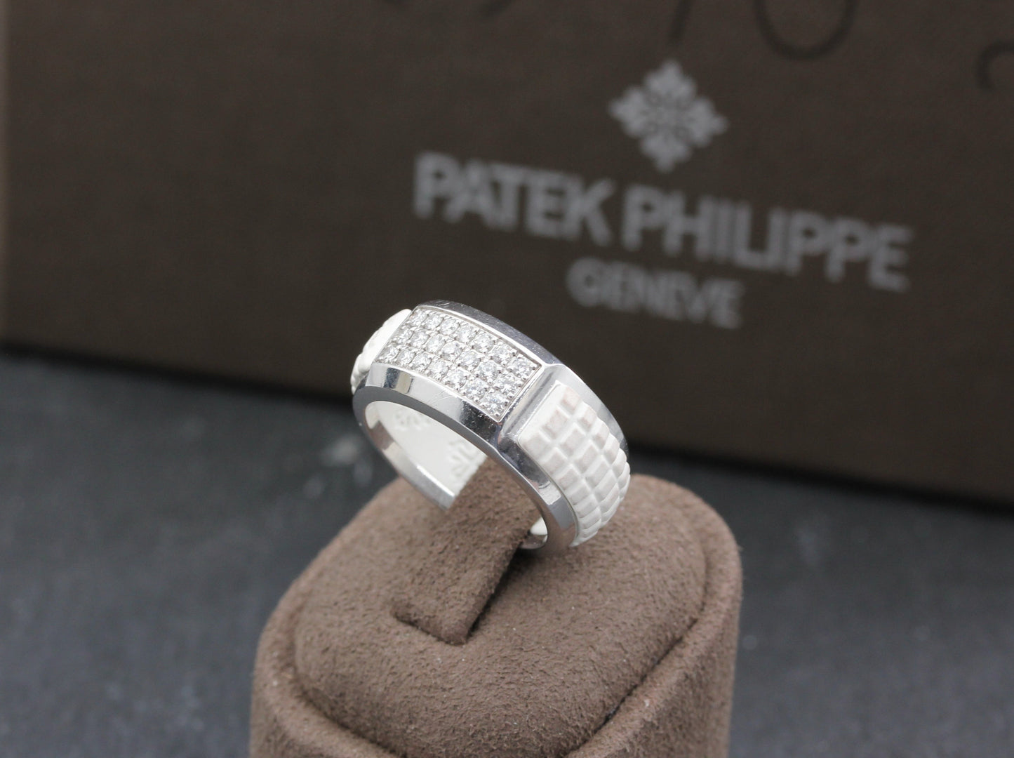 PATEK PHILIPPE Aquanaut Luce RING | BRILLANTEN | 750 Weißgold | + Box & Zubehör