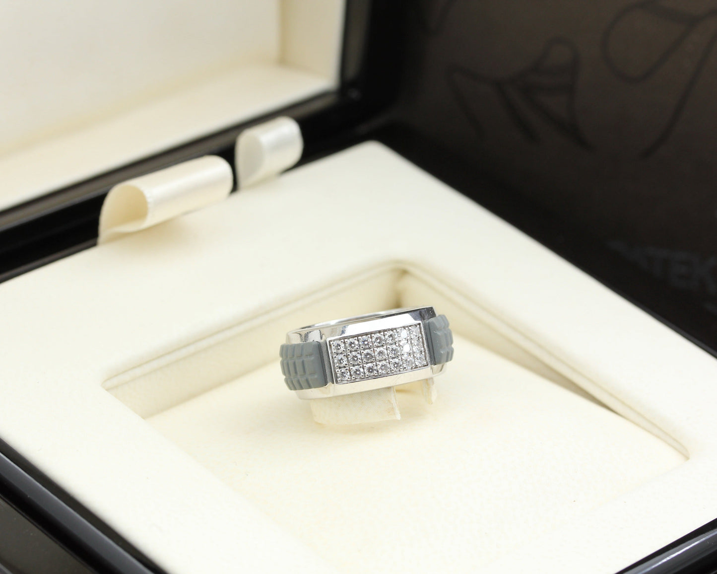 PATEK PHILIPPE Aquanaut Luce RING | BRILLANTEN | 750 Weißgold | + Box & Zubehör