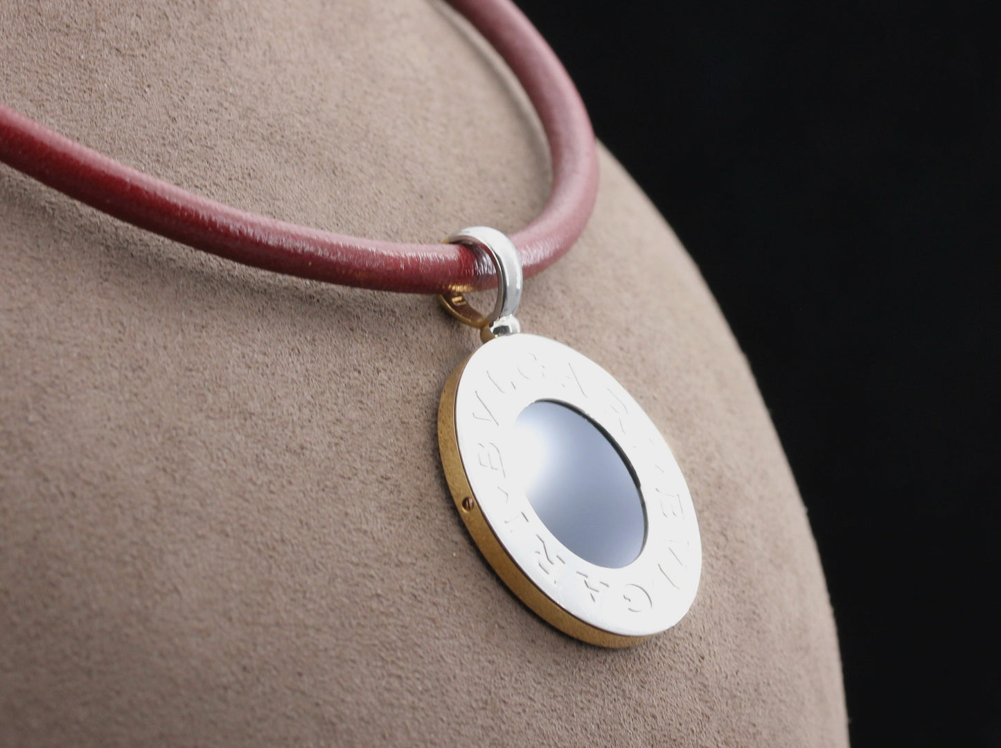 BVLGARI BULGARI Designer ANHÄNGER mit ONYX & NEPHRIT | 750 Gold & Edelstahl