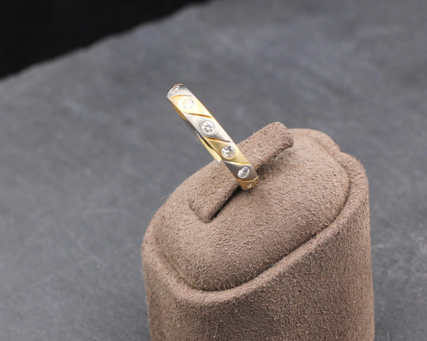 Wunderschöner MEMOIRE RING | 12 BRILLANTEN | 0,36ct tw/vs | 750 Gelb- & Weißgold