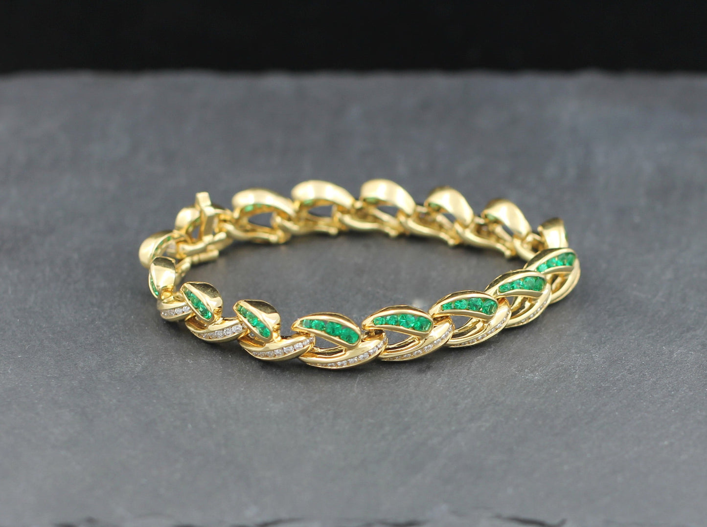 CHARLES KRYPELL Designer ARMBAND | 6,7ct. DIAMANTEN & SMARAGDE | 750er Gold
