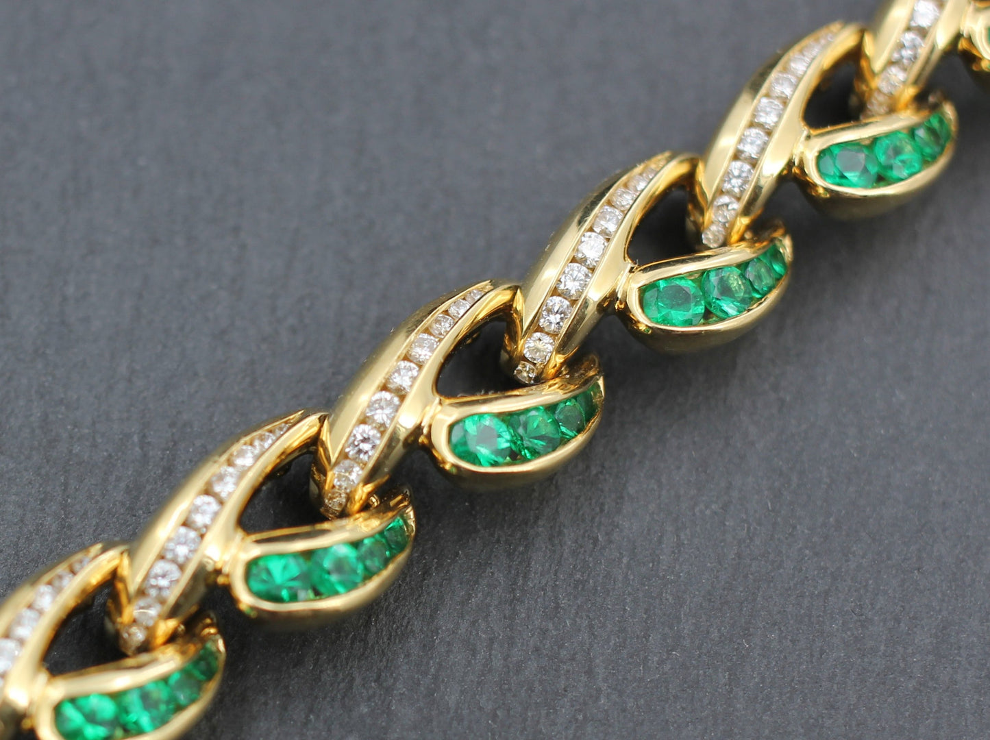 CHARLES KRYPELL Designer ARMBAND | 6,7ct. DIAMANTEN & SMARAGDE | 750er Gold