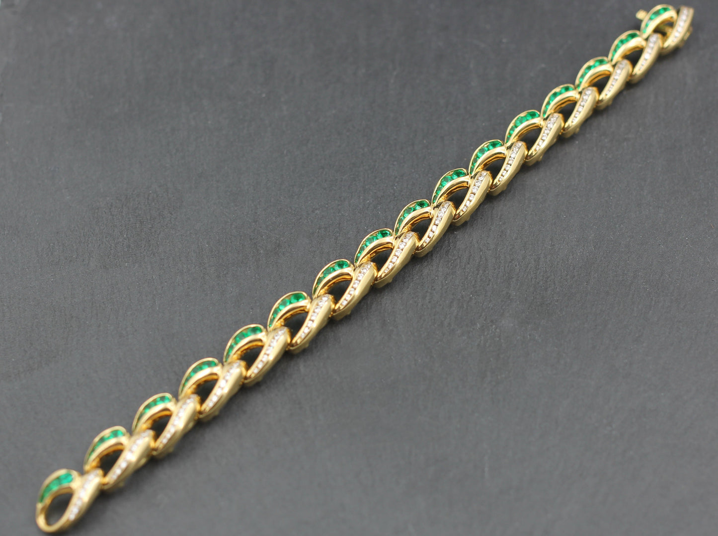 CHARLES KRYPELL Designer ARMBAND | 6,7ct. DIAMANTEN & SMARAGDE | 750er Gold