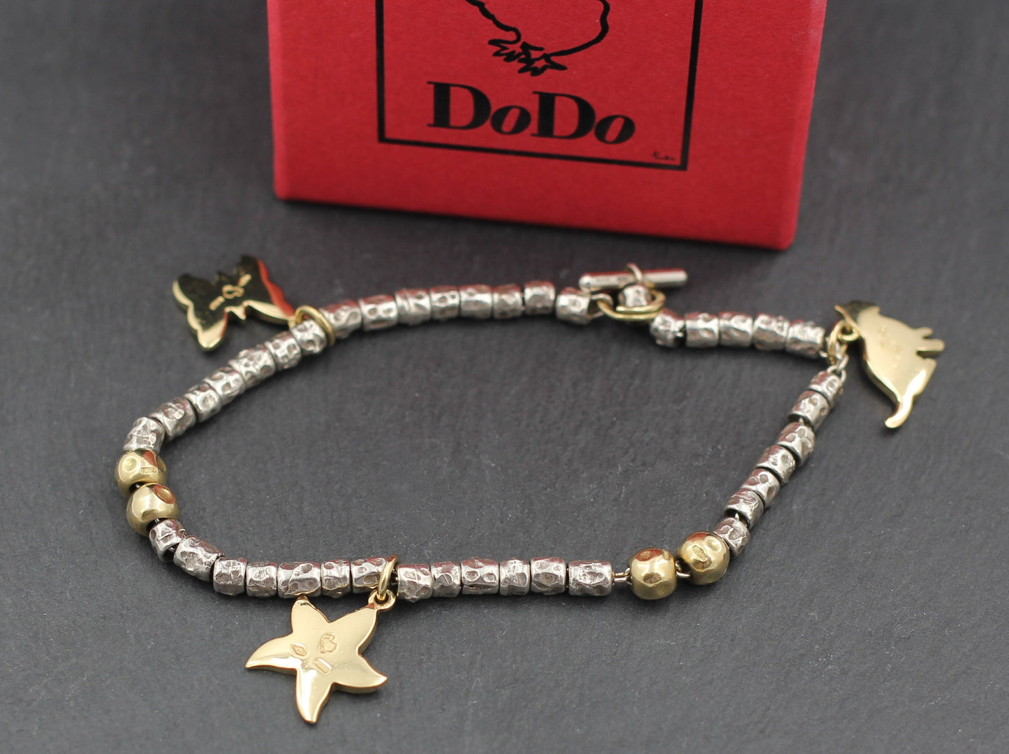 DoDo Granelli - Designer ARMBAND mit 3 Anhängern | 925er Silber & 750er Gold