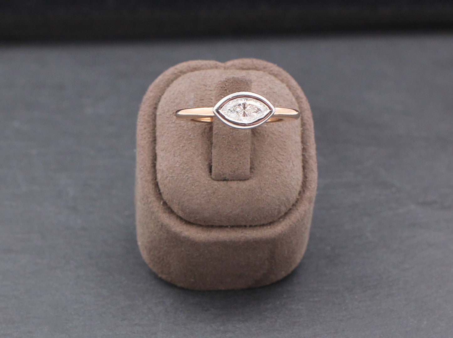 HENRICH & DENZEL Designer RING mit DIAMANT Navette | Platin & 750er Roségold