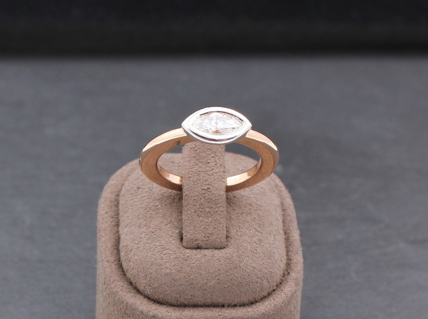 HENRICH & DENZEL Designer RING mit DIAMANT Navette | Platin & 750er Roségold