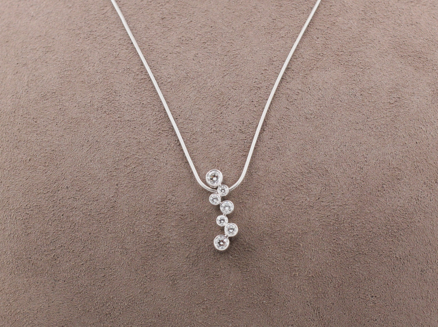 GEORG JENSEN Cascade - Designer COLLIER mit 0,70ct. BRILLANTEN | 750 Weißgold