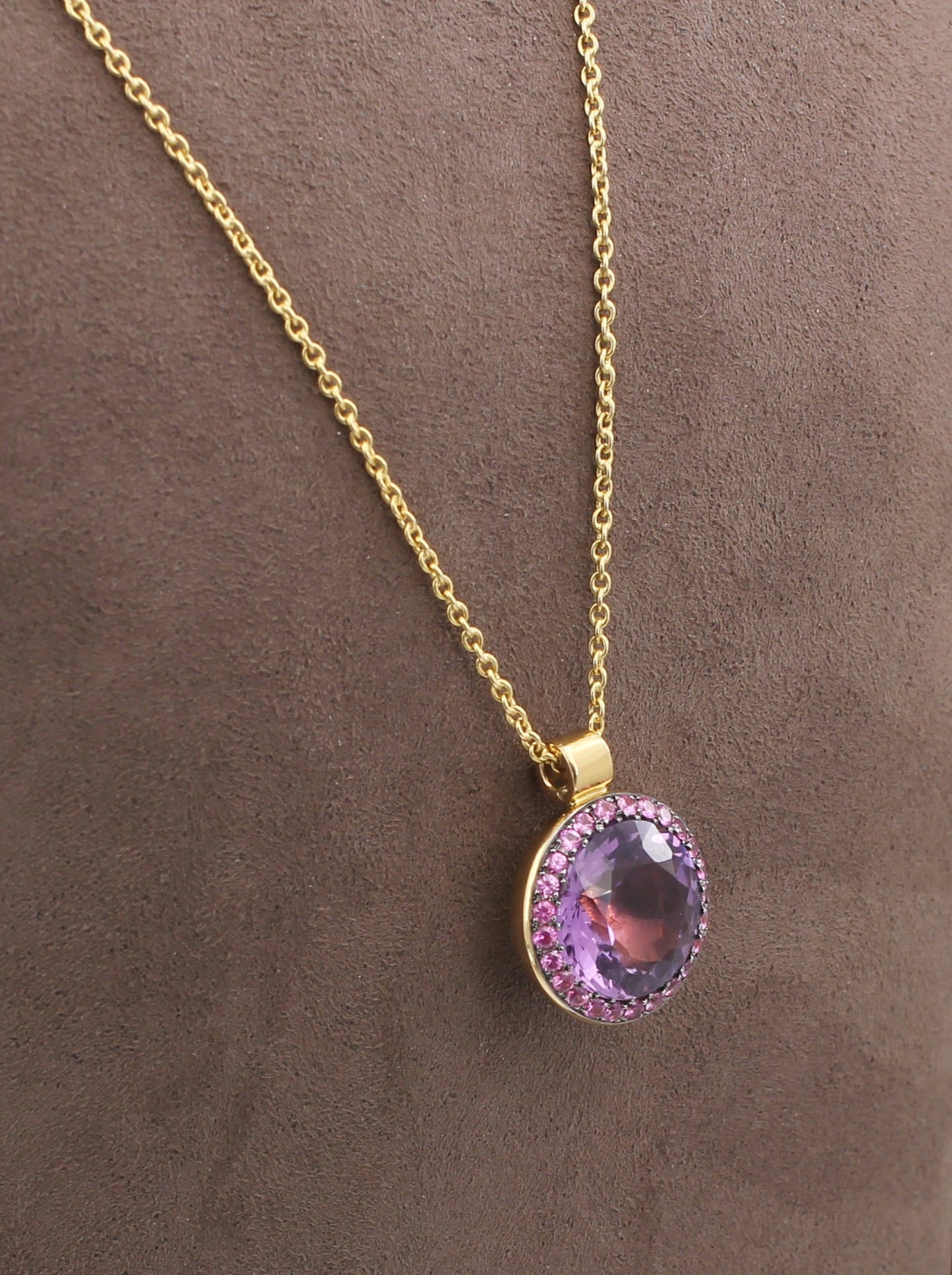 Wunderschöner ANHÄNGER mit AMETHYST & TURMALIN + Kette | GOLDSCHMIEDEARBEIT | 750er Gold