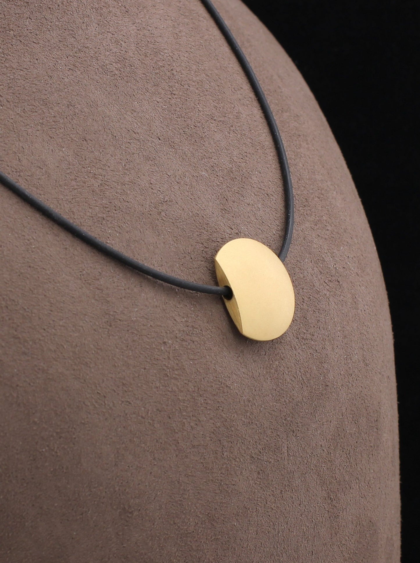 BUNZ Designer ANHÄNGER " Diskus " | kleines Modell | 750 Gelbgold