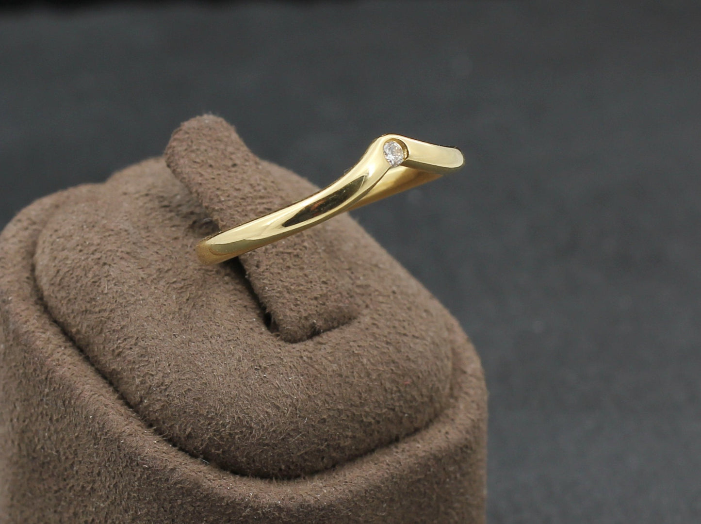 NIESSING Designer RING mit BRILLANT | " Gestaucht " | 750er Gelbgold