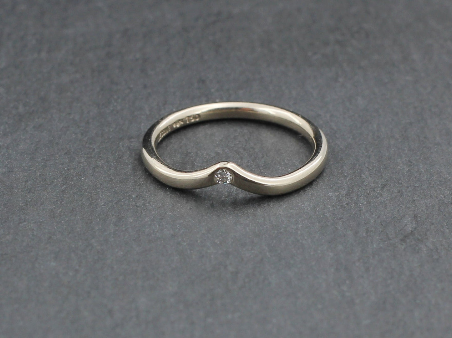 NIESSING Designer RING mit BRILLANT | " Gestaucht " | 750er Weißgold