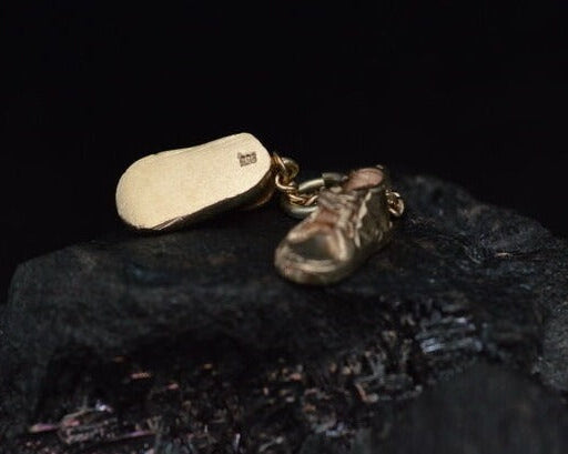 Niedlicher ANHÄNGER | Babyschuhe | 585er Gelbgold