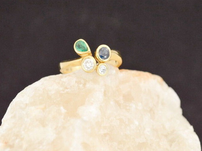 HENRICH & DENZEL Designer RING mit BRILLANTEN, SAPHIR und SMARAGD | 750er Gold
