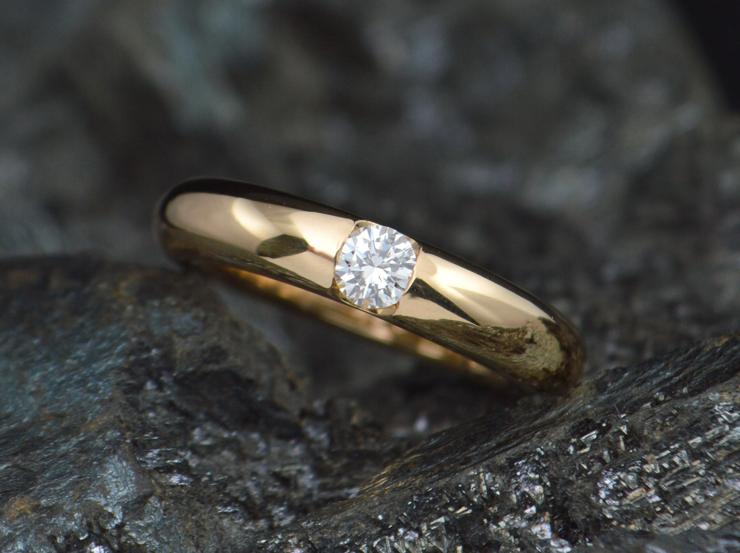 CARTIER Ellipse - Designer RING mit BRILLANT 0,25ct Solitär | 750er Gold + Etui