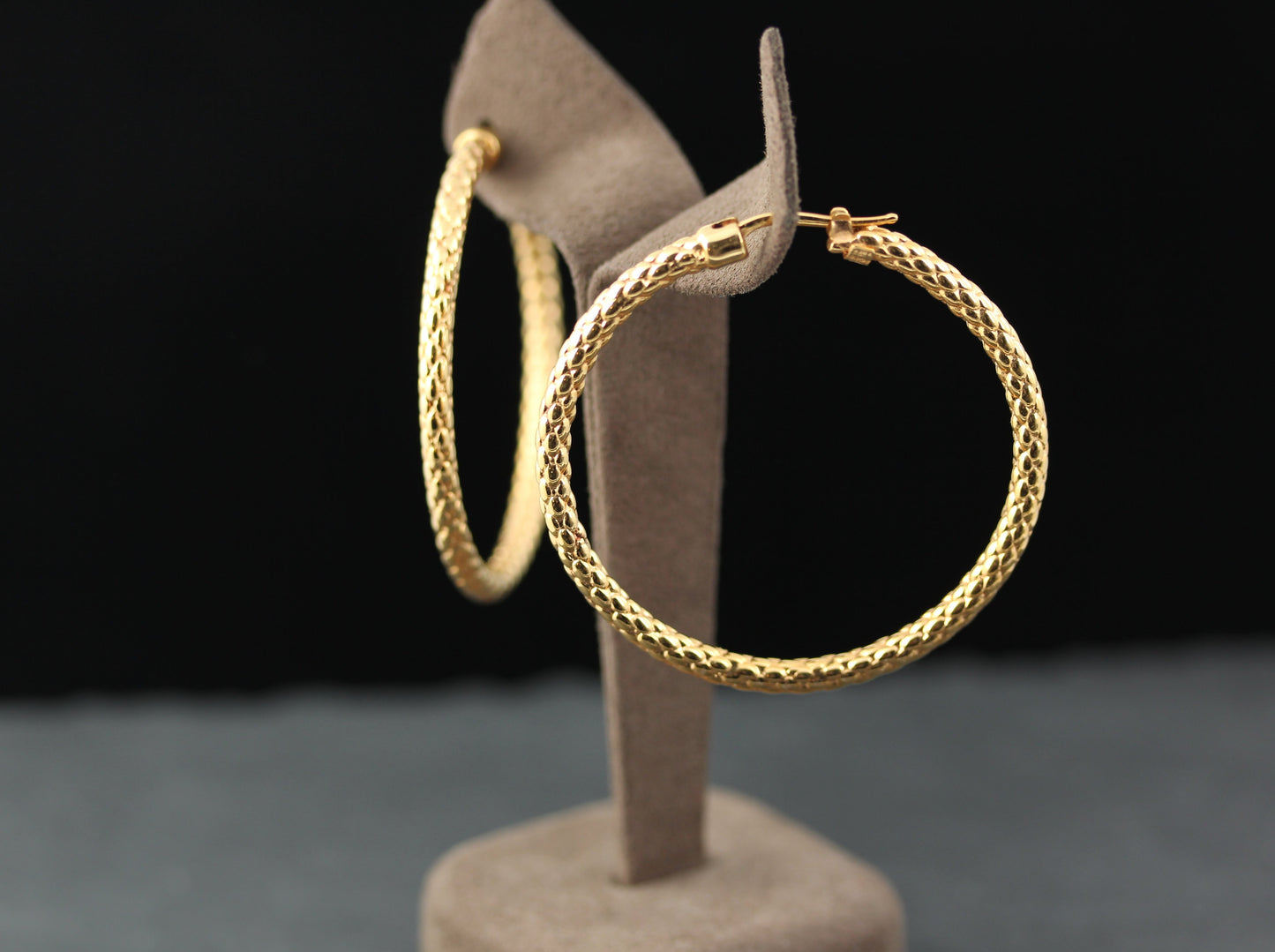 FOPE Exklusive Designer CREOLEN | 750 Gelbgold | Ø 49mm
