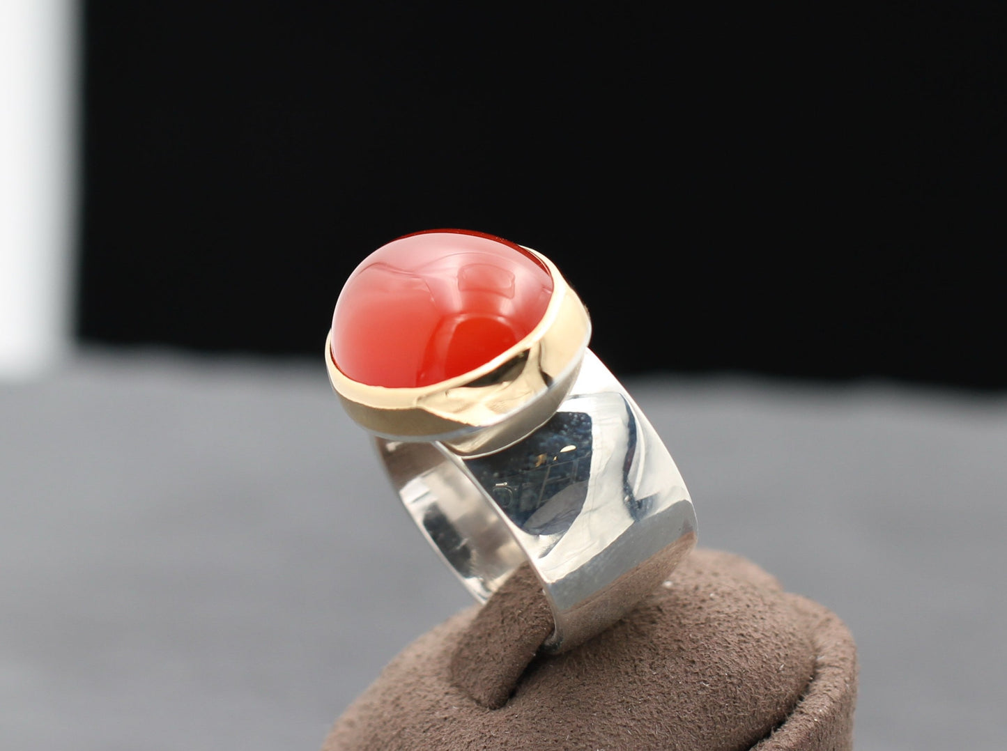 Ausgefallender RING mit KARNEOL | 925 Silber & 750 Gold | GOLDSCHMIEDEARBEIT