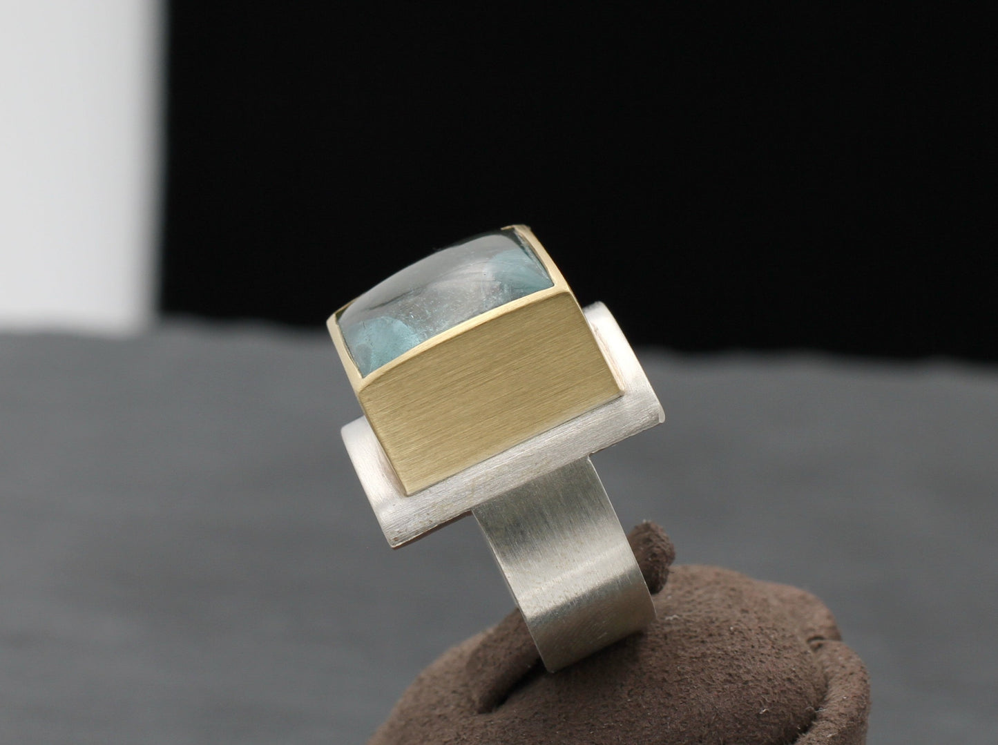 Ausgefallender RING mit BLAUTOPAS | 925 Silber & 750 Gold | GOLDSCHMIEDEARBEIT