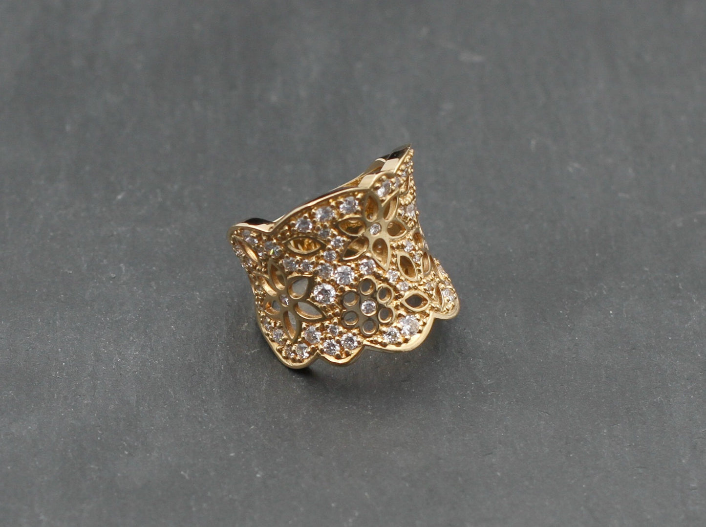 OLE LYNGGAARD Lace Designer RING | 1,20ct. Brillanten | 750er Gold