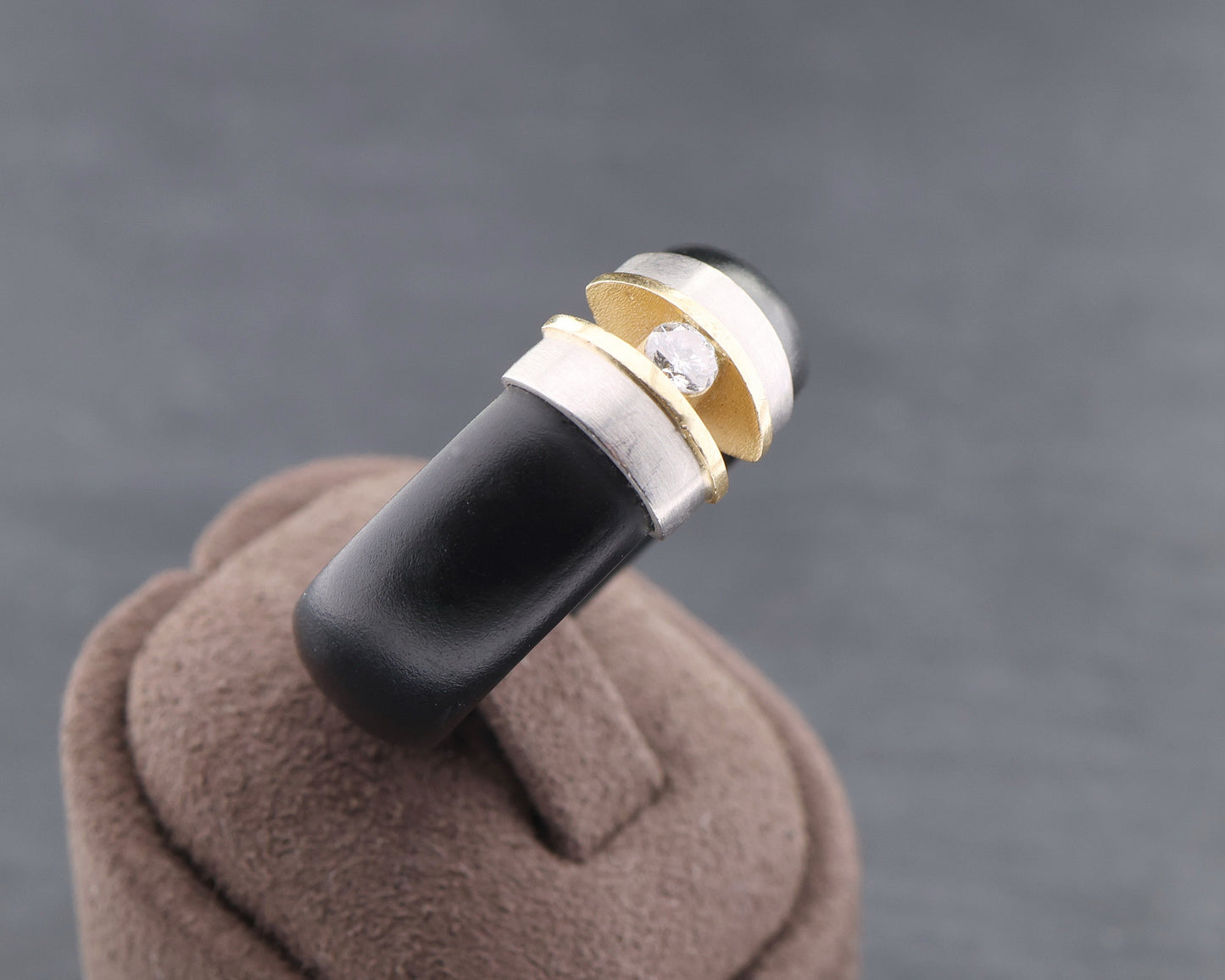 BUNZ Designer RING mit BRILLANT | Kautschuk | 750 Gold & 950 Platin