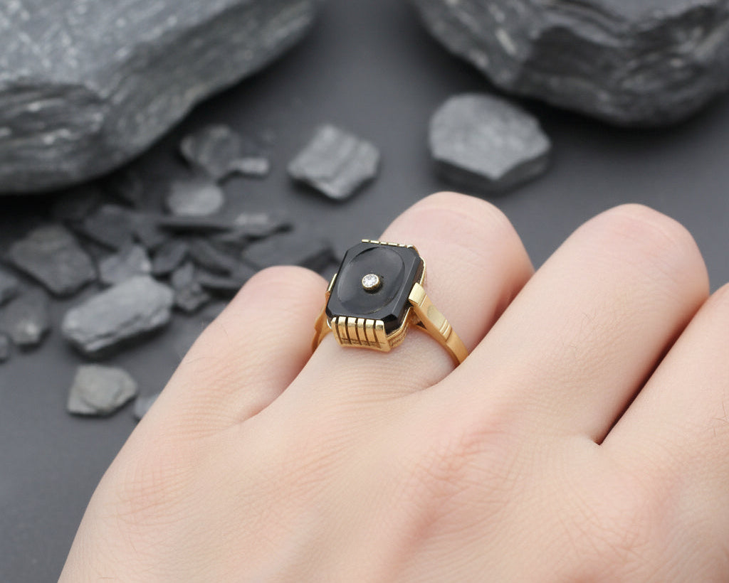 Wunderschöner vintage RING mit ONYX & DIAMANT | 585er Gold