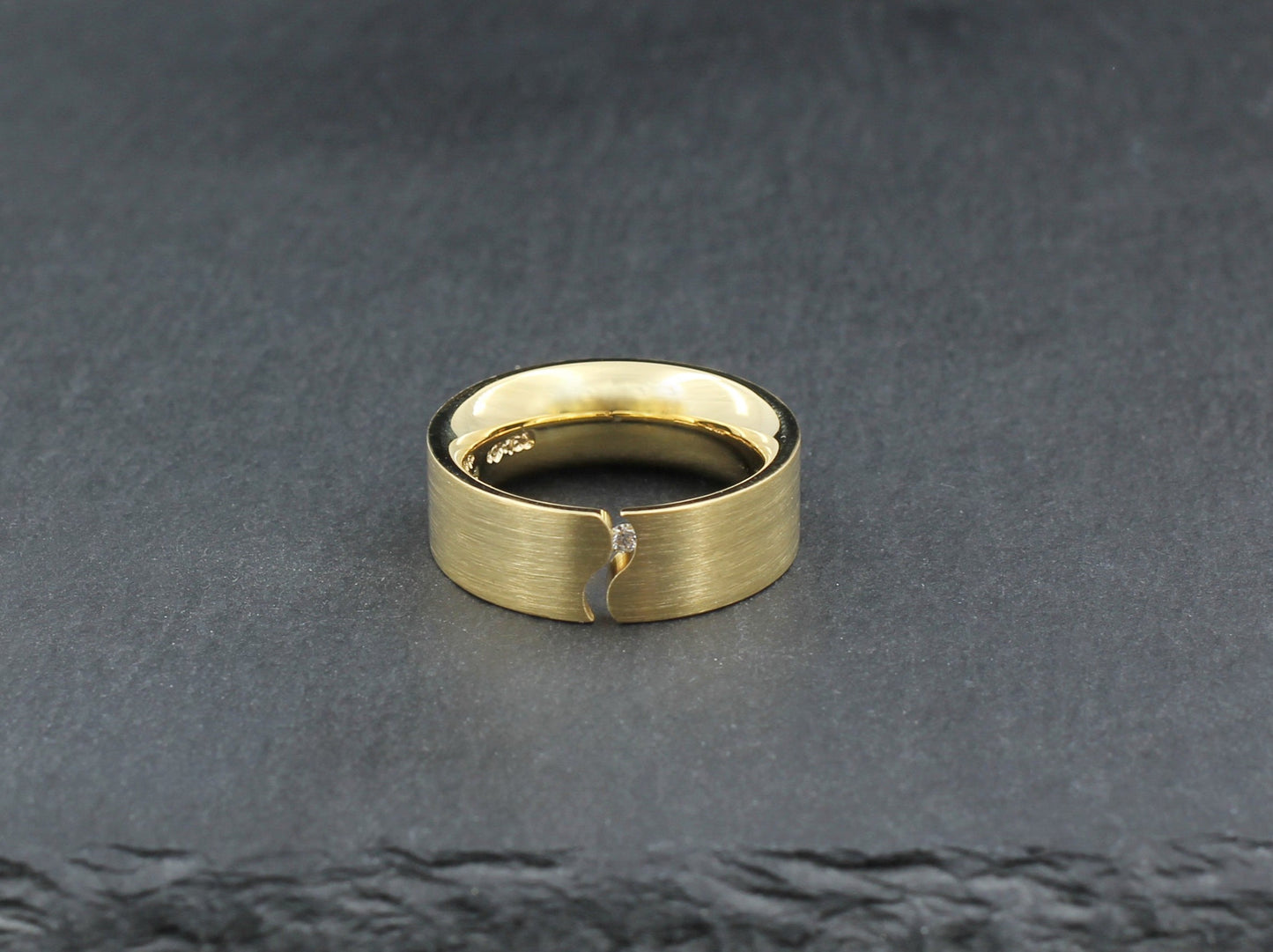 NIESSING Breiter Designer RING mit BRILLANT | " Wave " | 750er Gelbgold