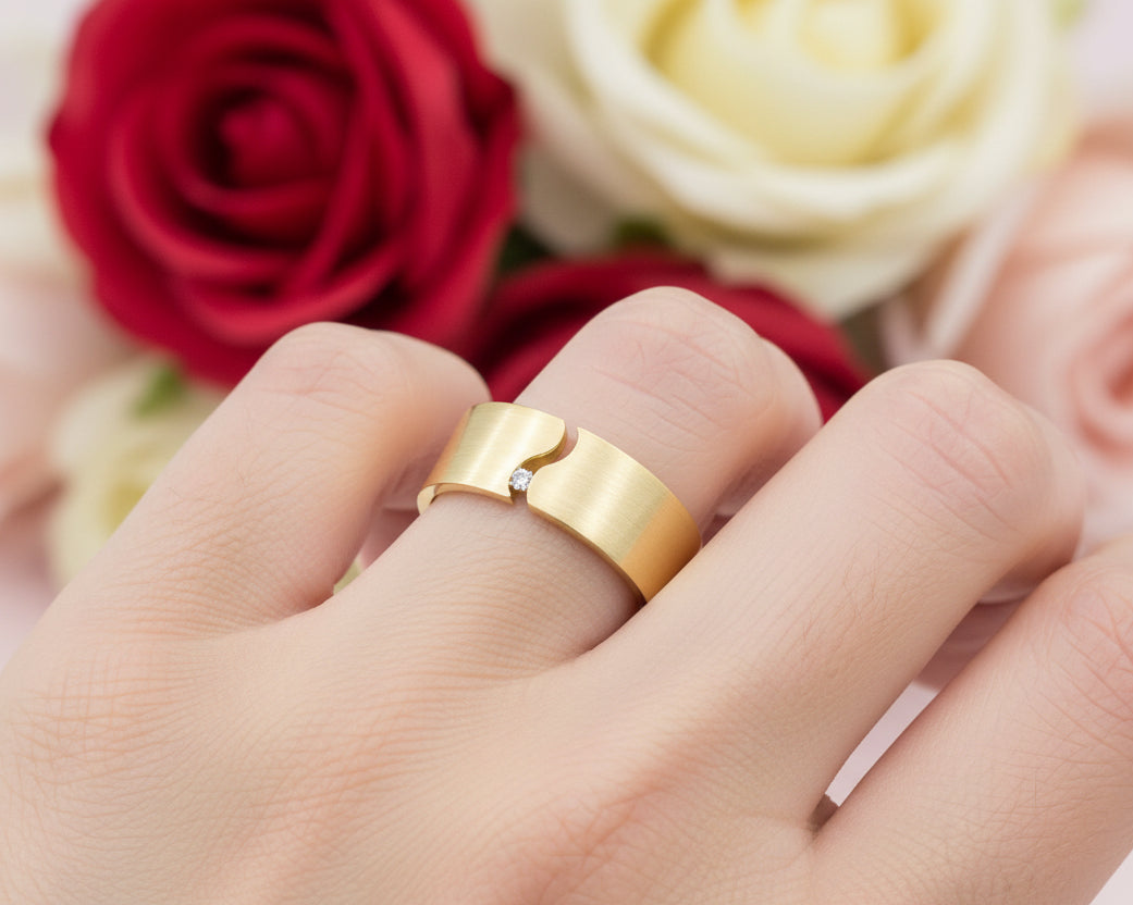 NIESSING Breiter Designer RING mit BRILLANT | " Wave " | 750er Gelbgold