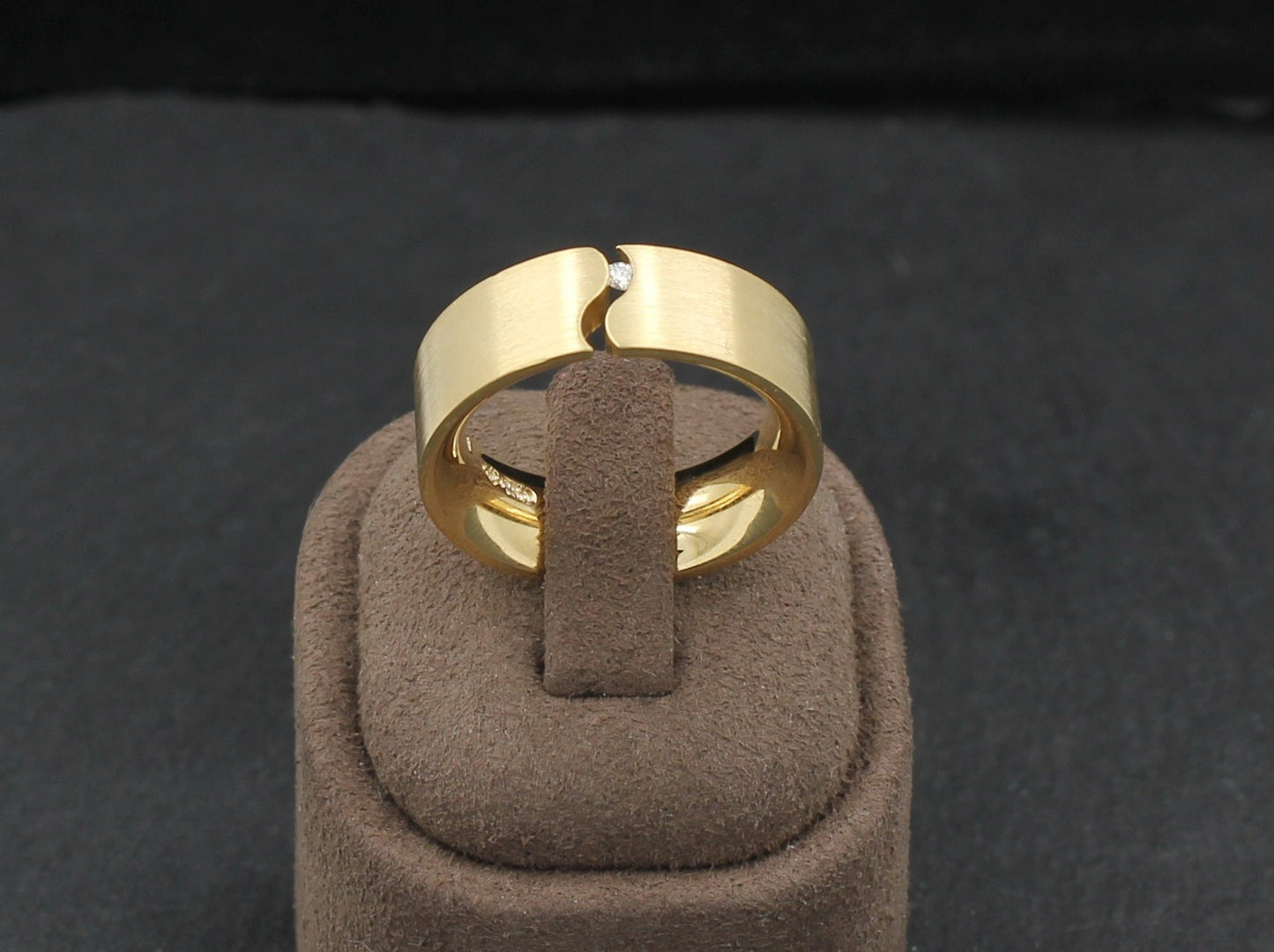 NIESSING Breiter Designer RING mit BRILLANT | " Wave " | 750er Gelbgold