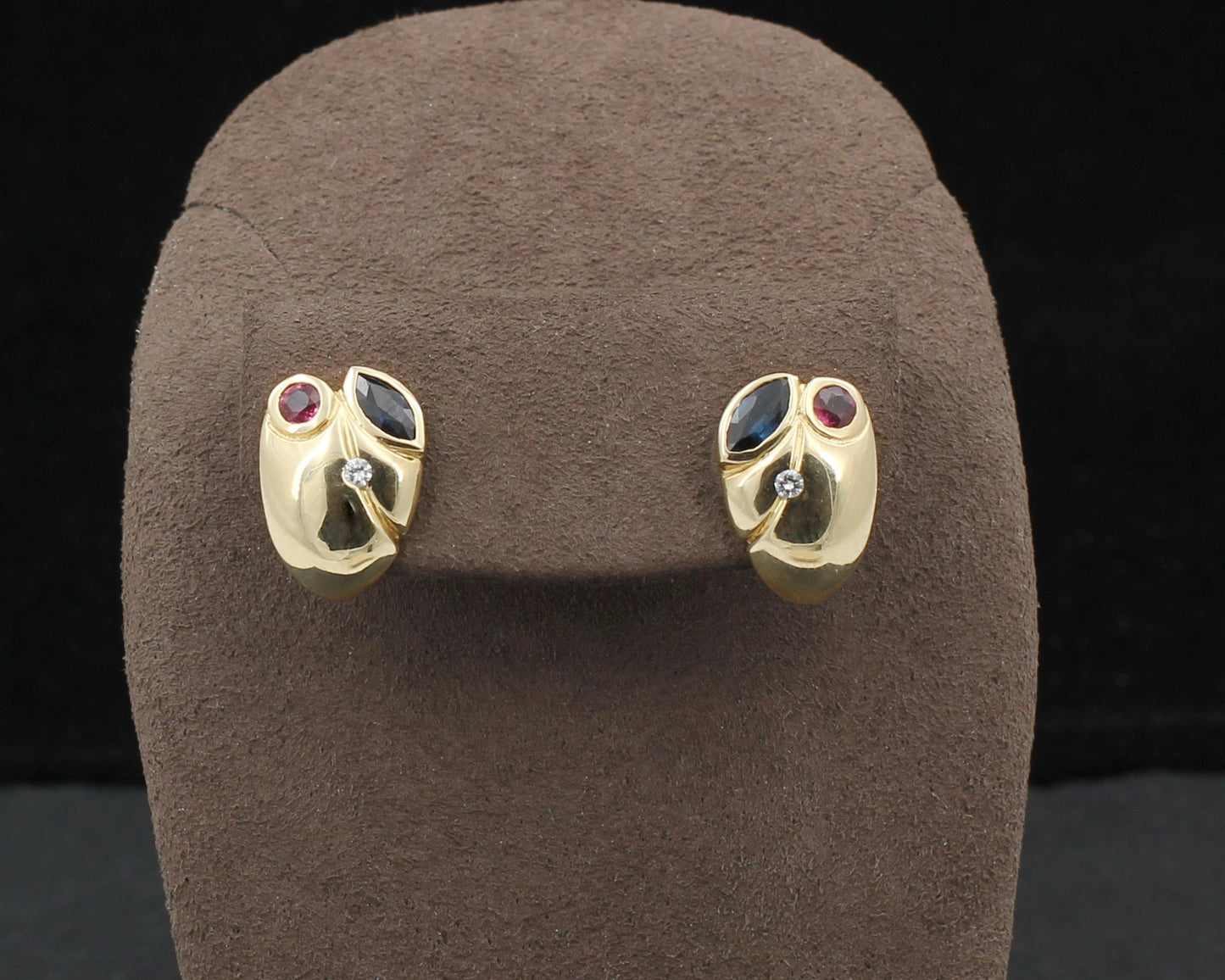 Moderne OHRSTECKER mit SAPHIR, RUBIN und BRILLANTEN | 585er Gold