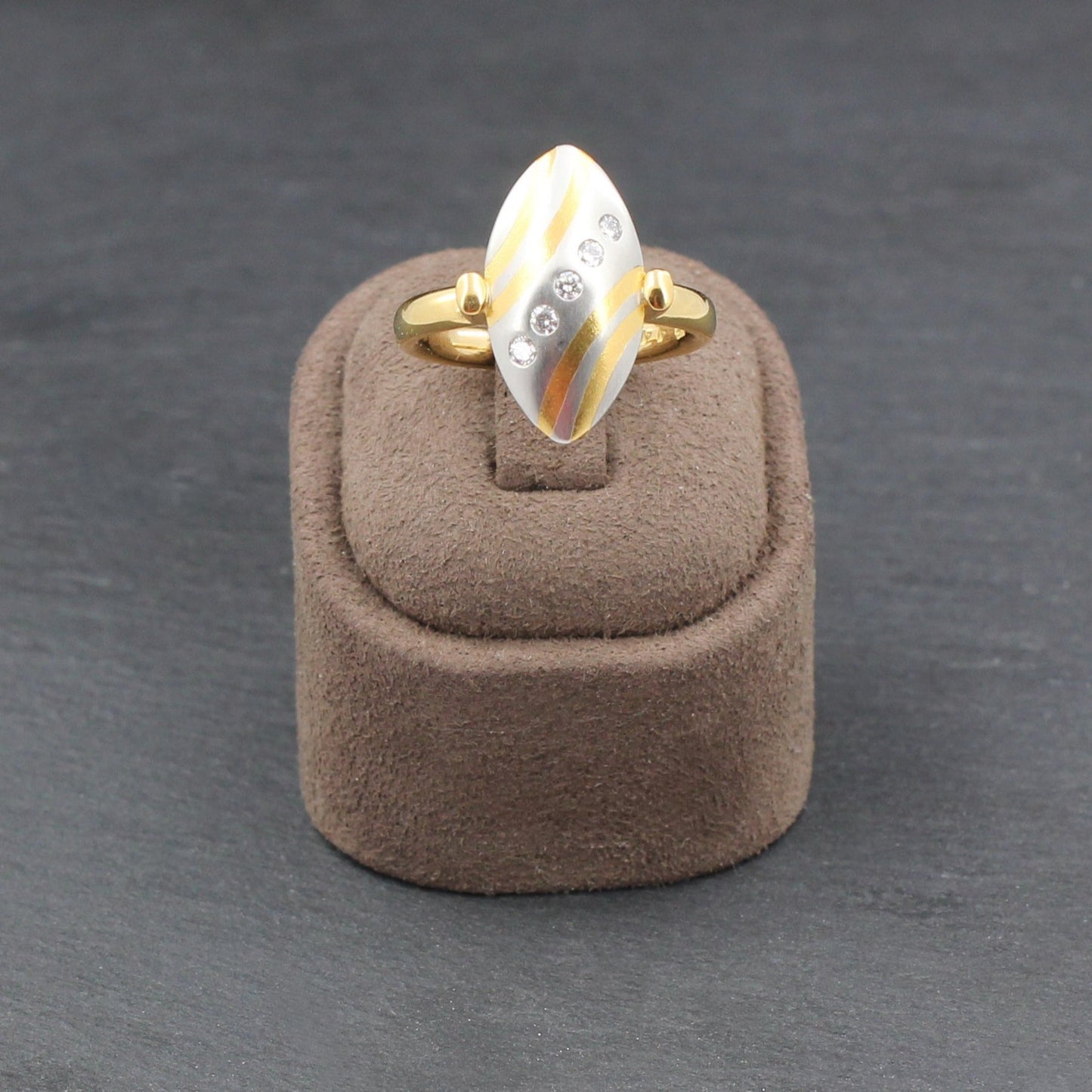 Exklusiver Designer RING mit 5 BRILLANTEN | 950er Platin & 750er Gold